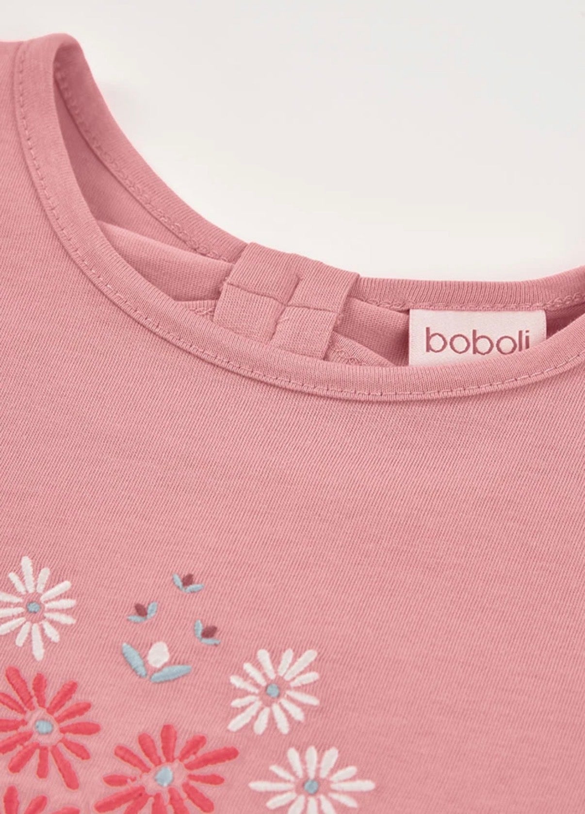 Camiseta de manga corta flores
