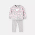 Conjunto de sudadera y pantalón